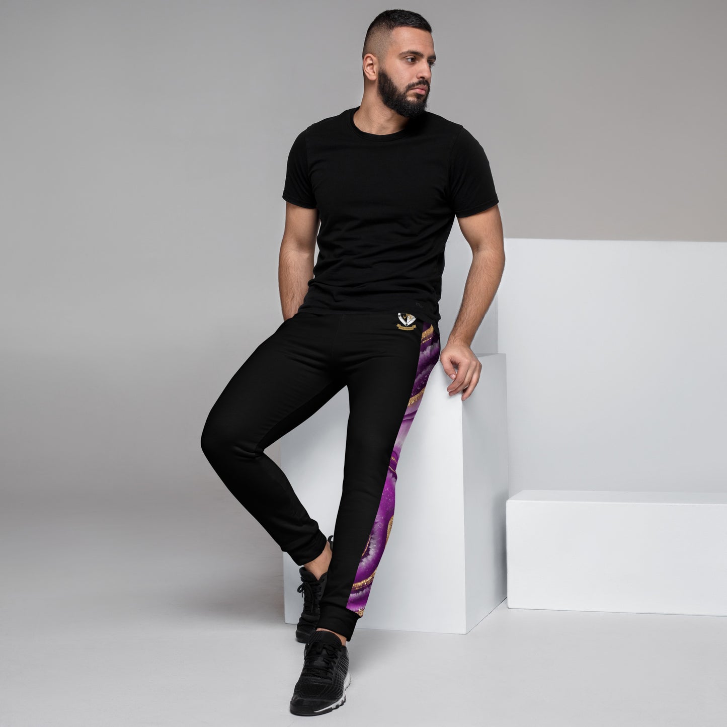 8xquiZit Collection T8T Royal Purple N Gold Men's Joggers - Black